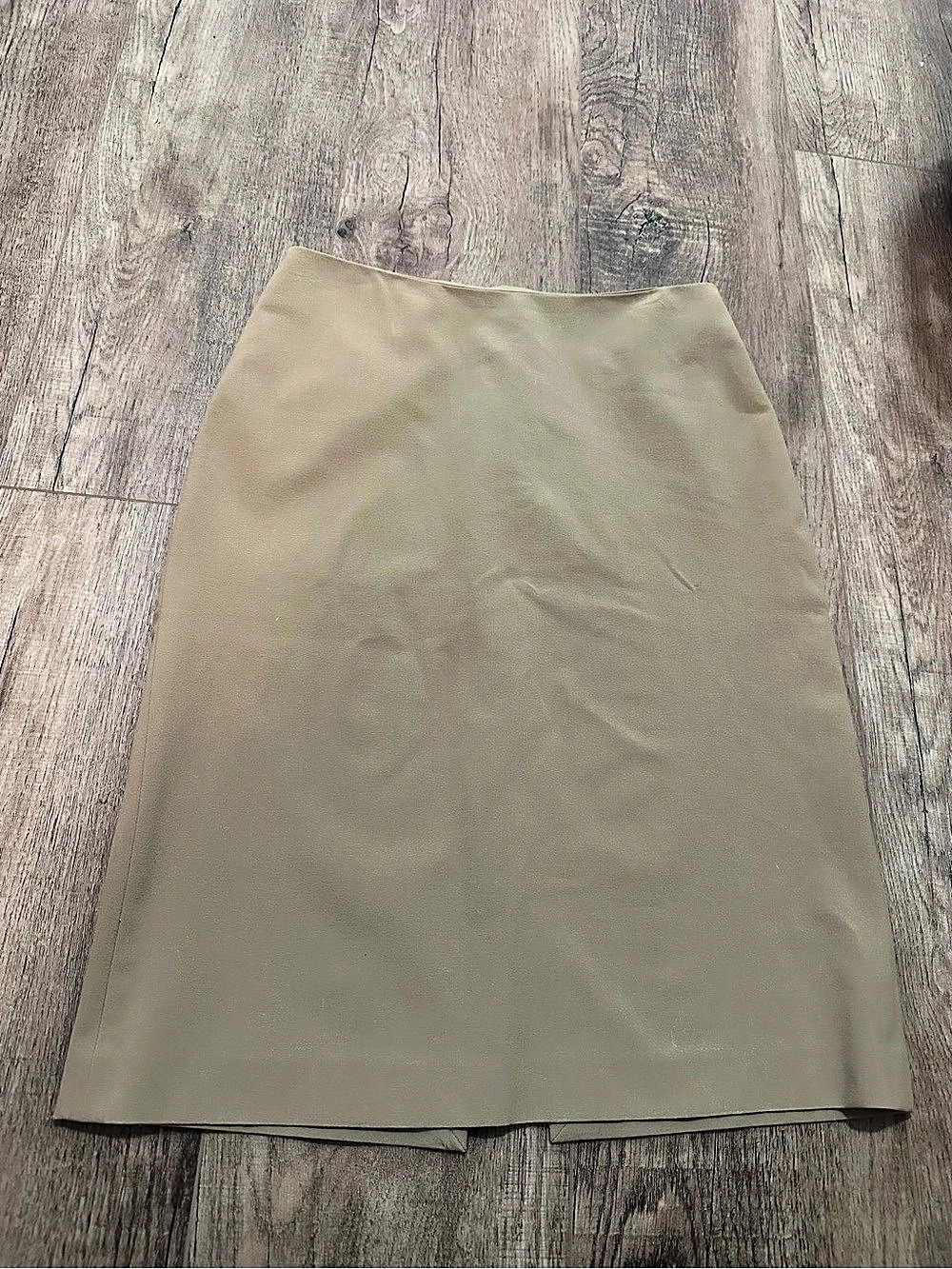 The Limited Women’s Stretch Pencil Skirt Tan